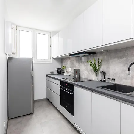 Superapart Siedlecka 1 Warszawa